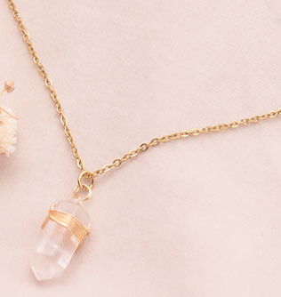 Collier pointe doré cristal de roche