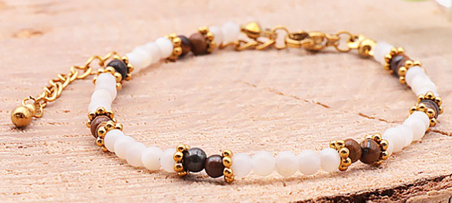 BRACELET ELYE DORE NACRE / OEIL DE TIGRE