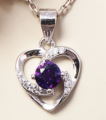 PENDENTIF COEUR AMETHYSTE FACETEE